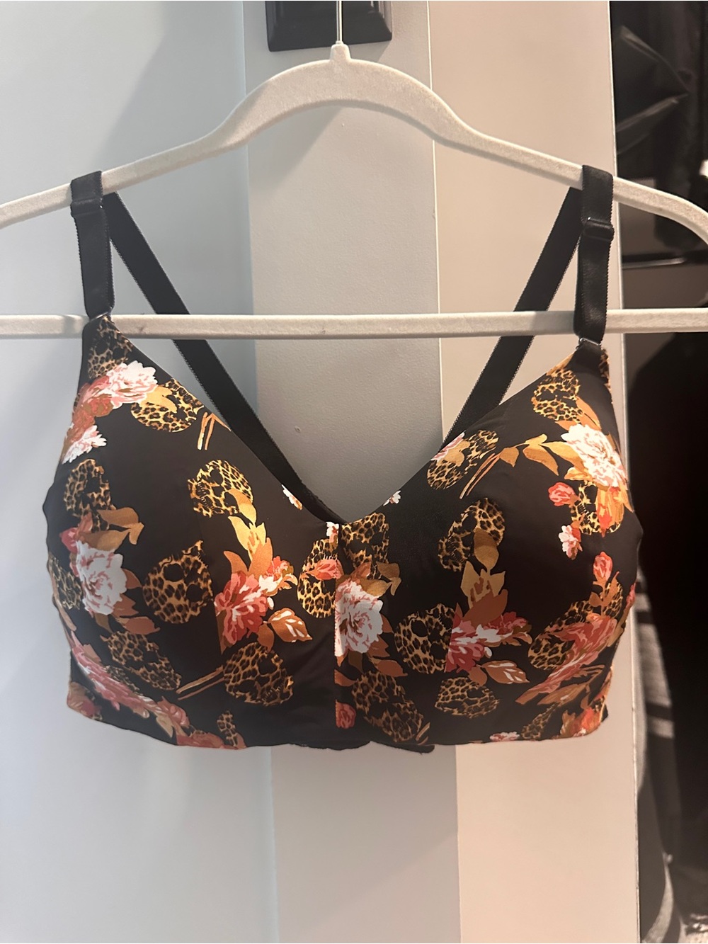 Torrid Curve 40C Floral Leopard Print Wire-Free Bra Black Pink Lace Back